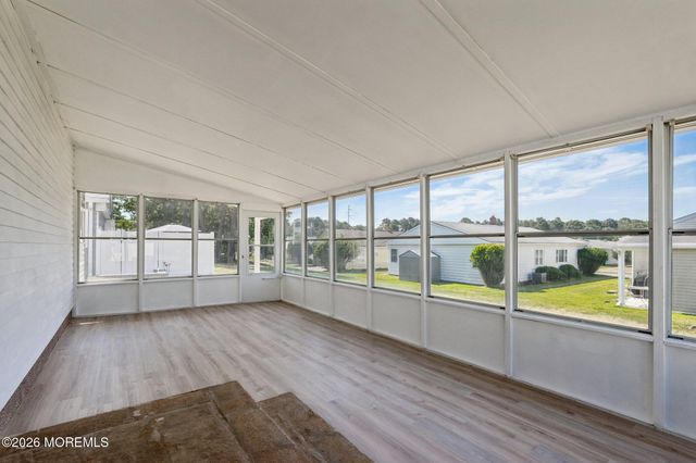 10 Purnell Street, Toms River, NJ 08757