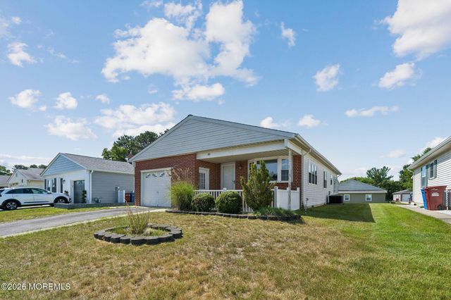 10 Purnell Street, Toms River, NJ 08757