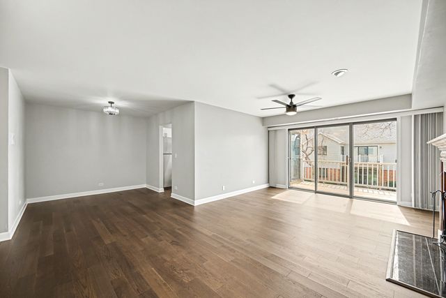 27W685 GRASMERE Drive 1808, Winfield, IL 60190