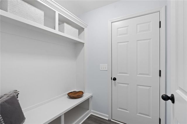 165 6th Street, Auburn, GA 30011