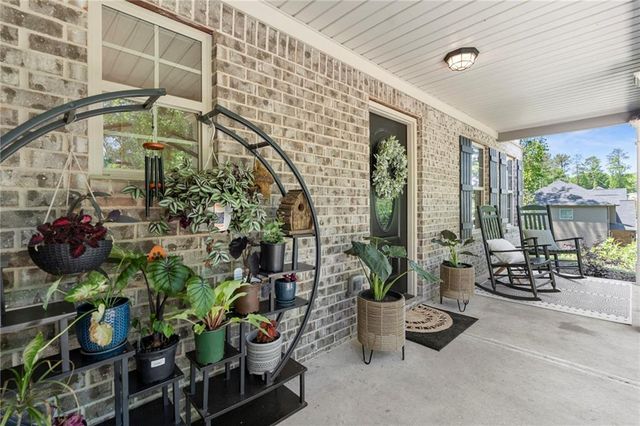 165 6th Street, Auburn, GA 30011