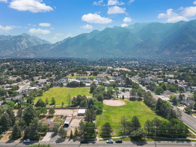 1653 E CRESCENT VIEW CIRCLE, Sandy, UT 84092