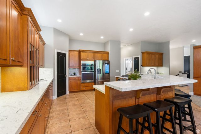 1653 E CRESCENT VIEW CIRCLE, Sandy, UT 84092