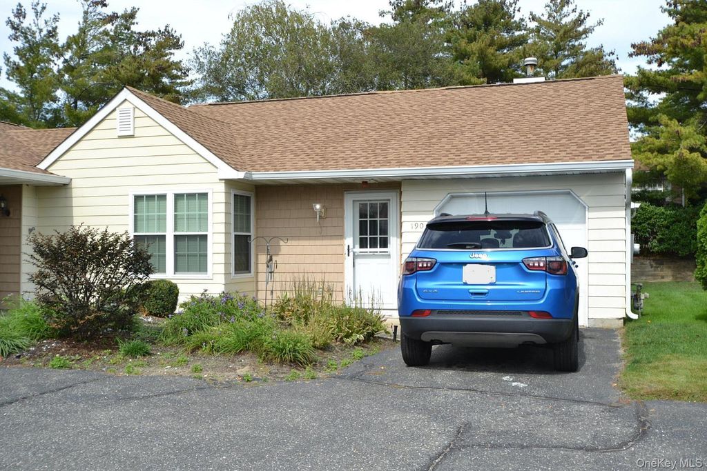 190 Theodore Drive, Coram, NY 11727
