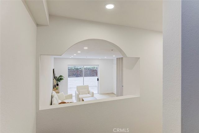 15044 Nordhoff Street 8, North Hills, CA 91343