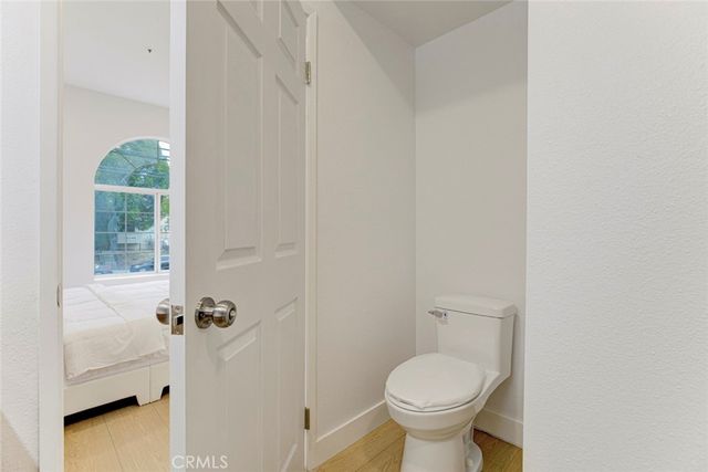 15044 Nordhoff Street 8, North Hills, CA 91343