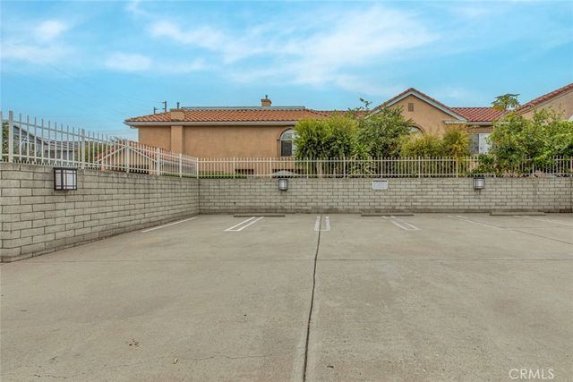 15044 Nordhoff Street 8, North Hills, CA 91343