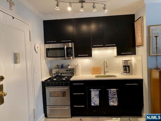 8500 JFK Blvd E 3A, North Bergen, NJ 07047