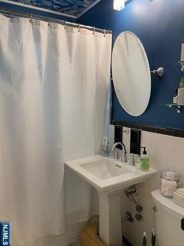 8500 JFK Blvd E 3A, North Bergen, NJ 07047