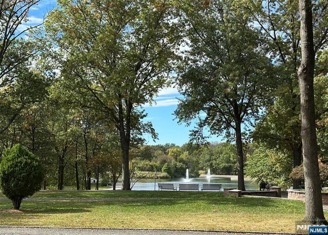 8500 JFK Blvd E 3A, North Bergen, NJ 07047