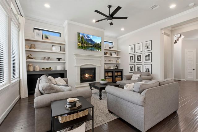 5110 W Lacey Garden Loop, Houston, TX 77018
