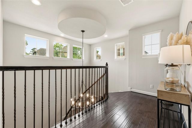 5110 W Lacey Garden Loop, Houston, TX 77018