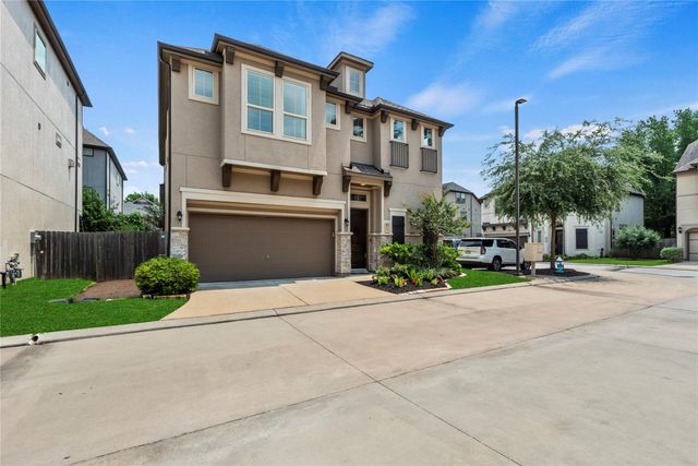 5110 W Lacey Garden Loop, Houston, TX 77018