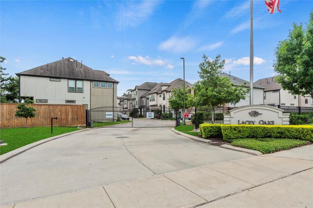 5110 W Lacey Garden Loop, Houston, TX 77018