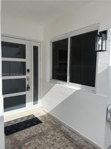 2854 W 75th Terrace, Hialeah, FL 33018