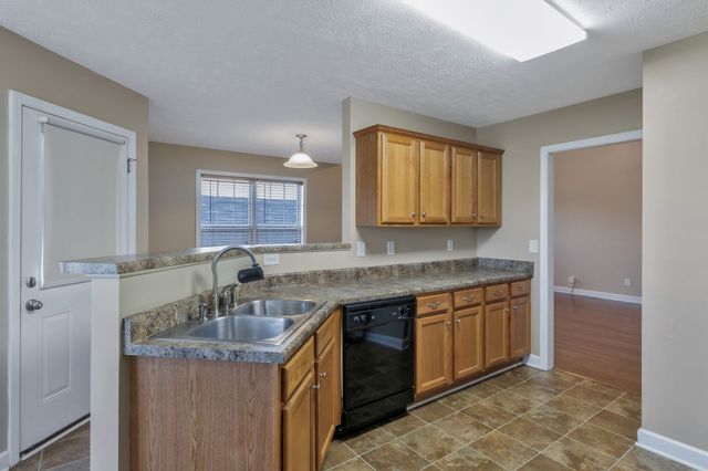 3617 Southridge Blvd, Murfreesboro, TN 37128