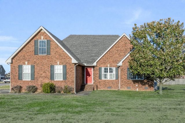 3617 Southridge Blvd, Murfreesboro, TN 37128