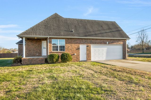 3617 Southridge Blvd, Murfreesboro, TN 37128