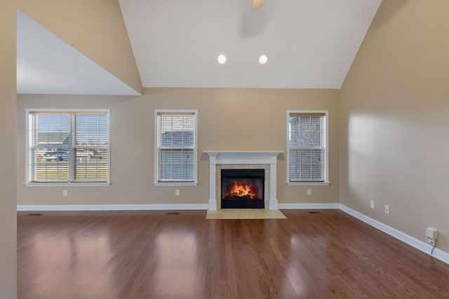 3617 Southridge Blvd, Murfreesboro, TN 37128