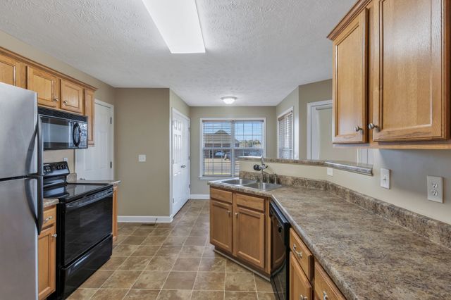 3617 Southridge Blvd, Murfreesboro, TN 37128