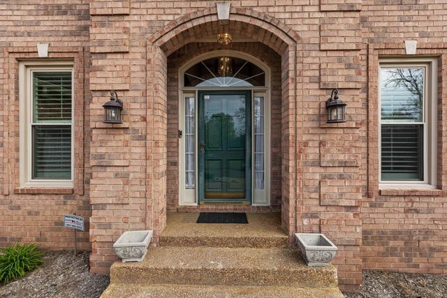8797 RIVER RISE DR, Memphis, TN 38016