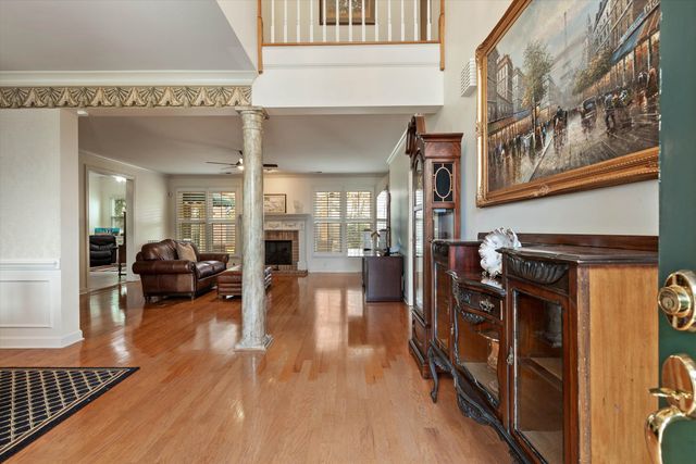 8797 RIVER RISE DR, Memphis, TN 38016