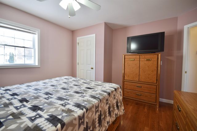 11 Steeplechase Lane, Milton, VT 05468