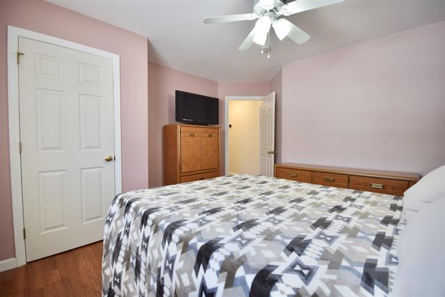 11 Steeplechase Lane, Milton, VT 05468