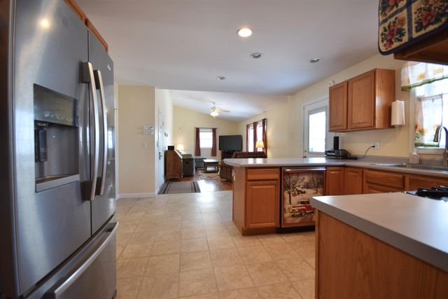 11 Steeplechase Lane, Milton, VT 05468