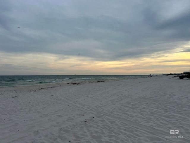 8941 Bonita Lane, Gulf Shores, AL 36542