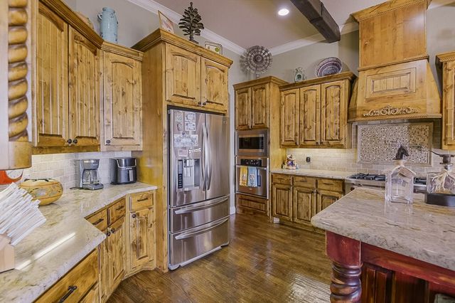 173 Pinnacle Peak Lane, Weatherford, TX 76087