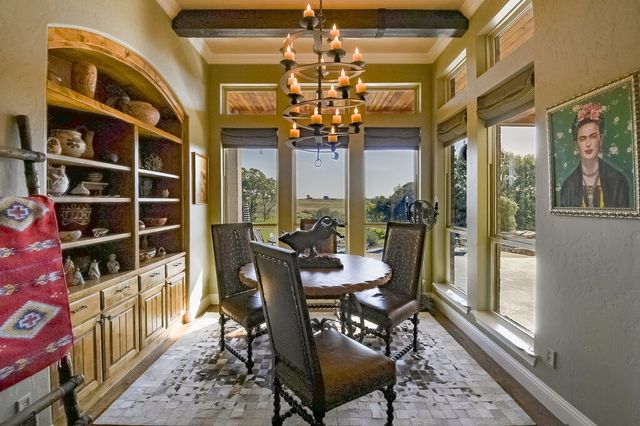 173 Pinnacle Peak Lane, Weatherford, TX 76087