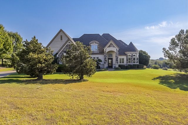 173 Pinnacle Peak Lane, Weatherford, TX 76087