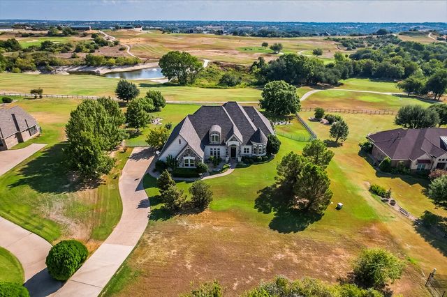 173 Pinnacle Peak Lane, Weatherford, TX 76087