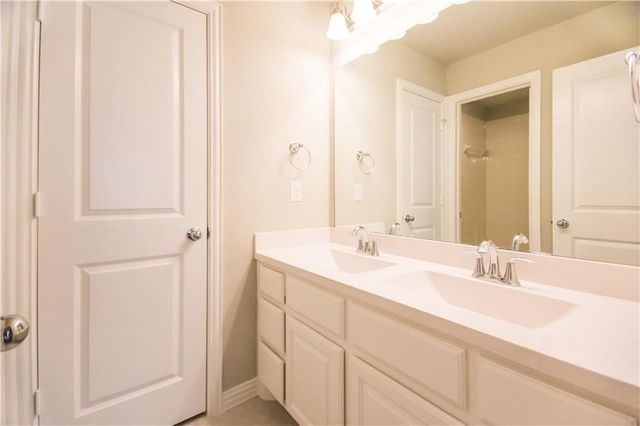 4309 Meadow Hawk Drive, Arlington, TX 76005