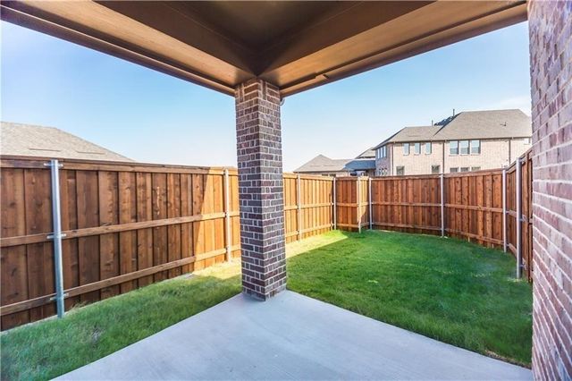 4309 Meadow Hawk Drive, Arlington, TX 76005
