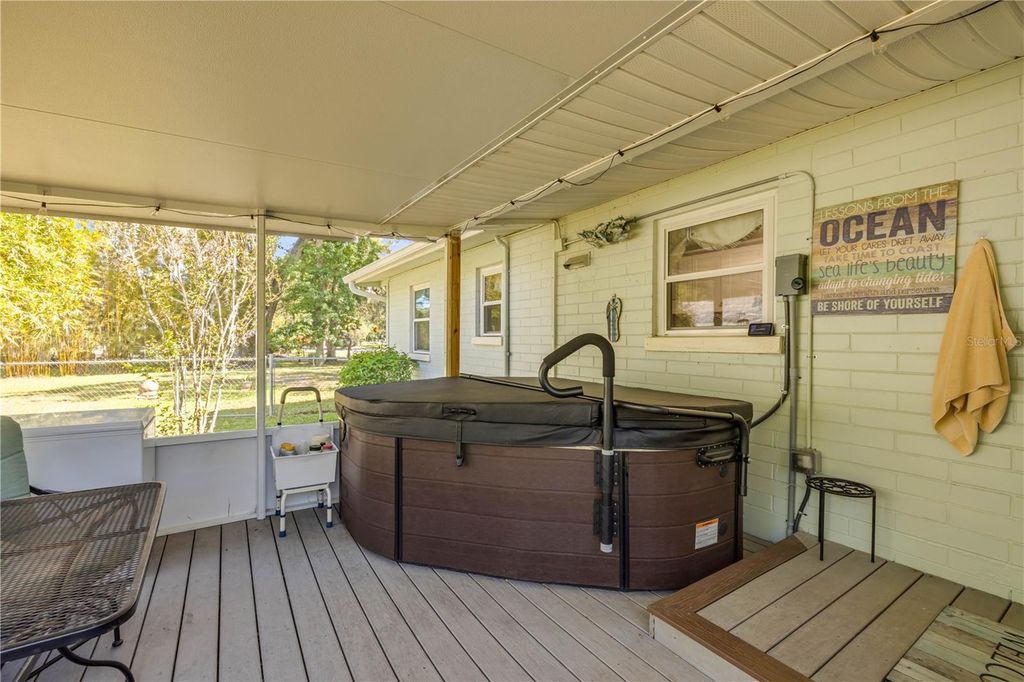 Image 28 of property listing at 1463 JOSEPHINE STREET, New Smyrna Beach, FL 32168