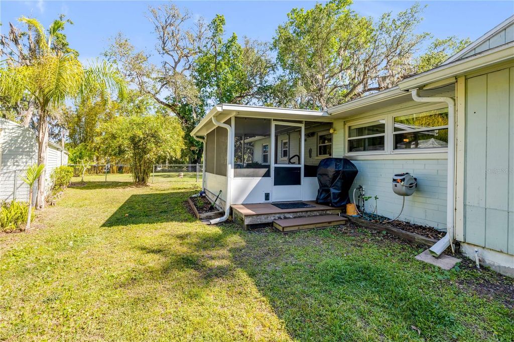 Image 37 of property listing at 1463 JOSEPHINE STREET, New Smyrna Beach, FL 32168