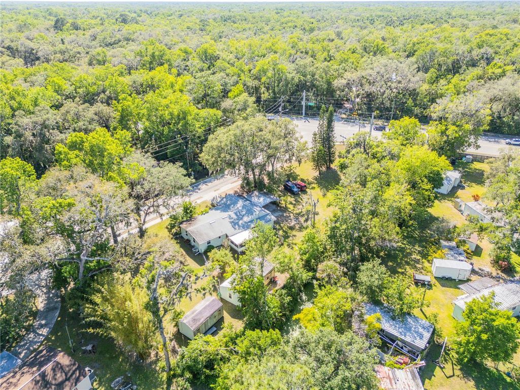 Image 41 of property listing at 1463 JOSEPHINE STREET, New Smyrna Beach, FL 32168