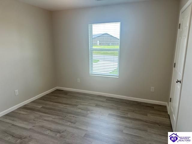 215 Parkers Loop, Hodgenville, KY 42748