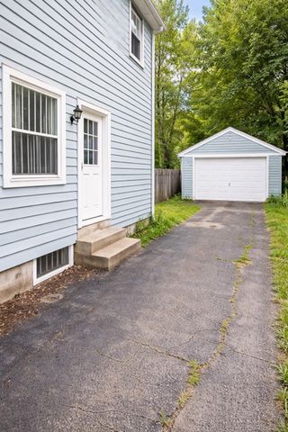 8829 Quincy Street, Detroit, MI 48204