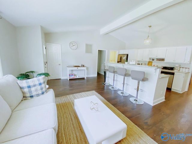 12005 Greenleaf Drive, Huntsville, AL 35803