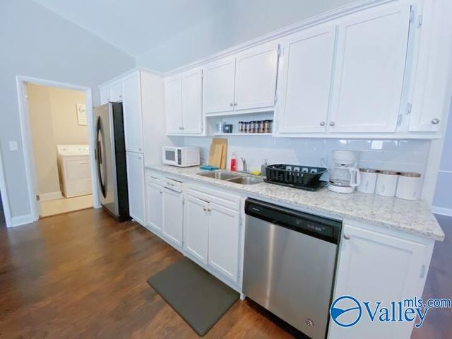 12005 Greenleaf Drive, Huntsville, AL 35803