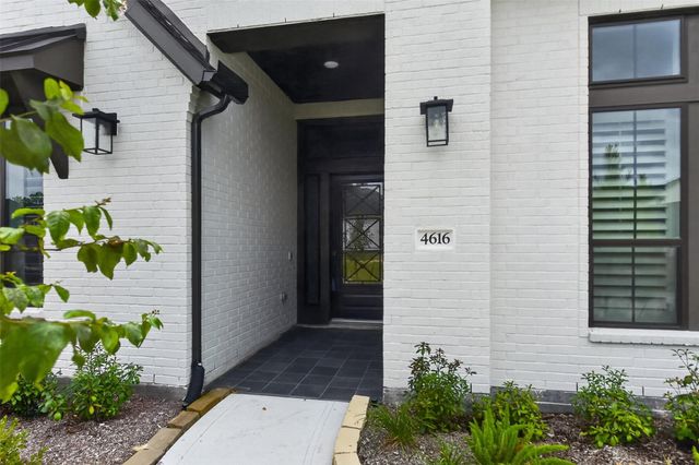 4616 Sterling Springs Dr Drive, Spring, TX 77386