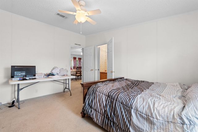 652 BEAR GRASS RD W, Longs, SC 29568