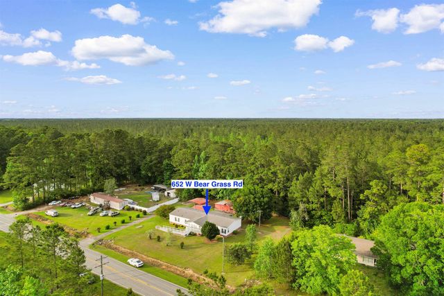 652 BEAR GRASS RD W, Longs, SC 29568