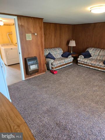 3616 SUSSEX, Philadelphia, PA 19114