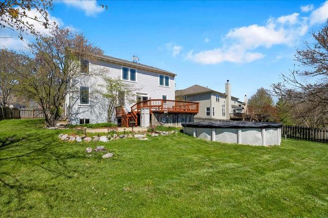 1421 Notting Hill Road, Algonquin, IL 60102