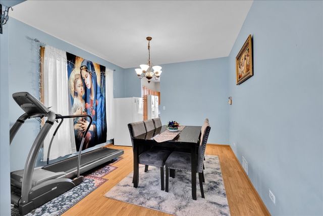 1421 Notting Hill Road, Algonquin, IL 60102
