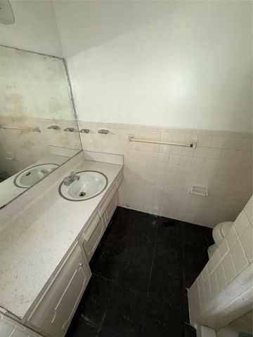 6005 Walnut Hills DR, Austin, TX 78723